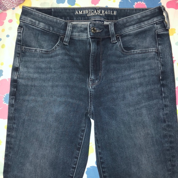 American Eagle Hi-Rise Jeggings - Picture 2 of 7